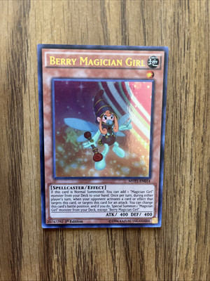 Berry Magician Girl MVP1-ENG14 The Dark Side of Dimensions Movie Pack Gold...-image