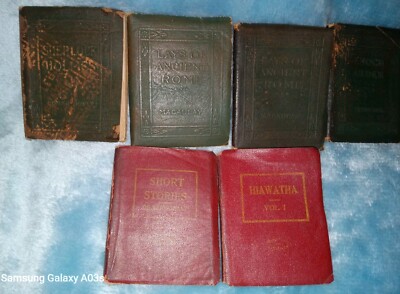 Collection Of 6 Antique 1920s  Little Leather Library Books-image