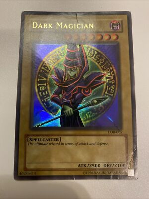 Yugioh Dark Magician LOB-005 OG Print Ultra Rare Holo DAMAGED-image