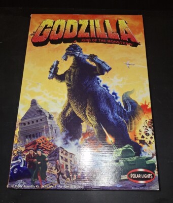 Godzilla King of the Monsters Polar Lights Model (Green)-image