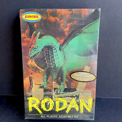 2000 Playing Mantis Godzilla Movie Series *RODAN* Plastic Assembly Kit-image