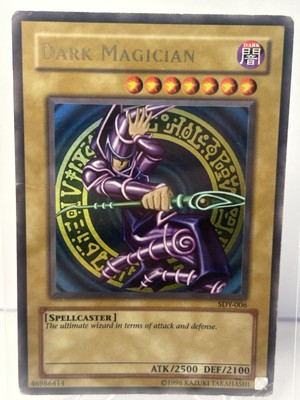 Yugioh Dark Magician SDY-006 Ultra Rare Unlimited MP-image