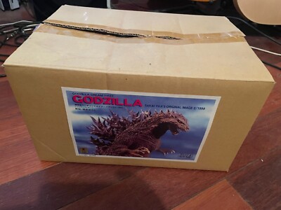 Godzilla resin model kit Yugi Sakai Original image 2-image
