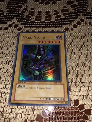Yugioh Dark Magician LOB 1st Edition Portuguese LDB-P005-image