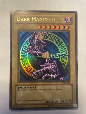 Yugioh Starter Deck: Yugi DARK MAGICIAN Ultra Rare Holo SDY-006 MP-image