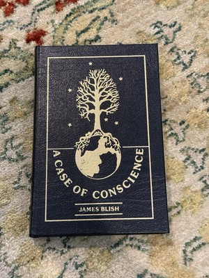A CASE OF CONSCIENCE. EASTON PRESS COLLECTOR’S EDITION-image