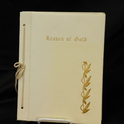 Leaves Of Gold  Anthology Of Prayers Leather Bound 1948  Gilded Edges Bible-image