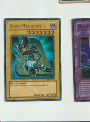 Lightly Played Condition LP Dark Magician DB1-EN102 Ultra Rare Holo Yugioh-image