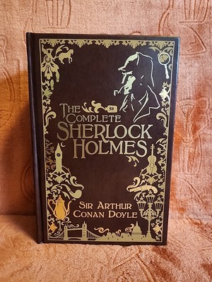 Sir Arthur Conan Doyles 'The Complete Sherlock Holmes' Leather Bound. Hardcover.-image