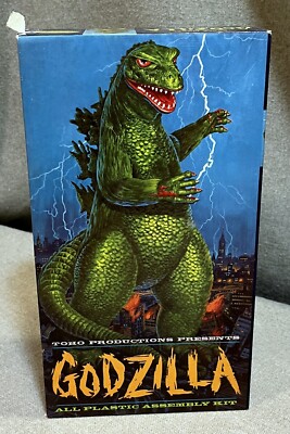 Vintage Original Aurora Godzilla 469-149 Plastic Fuchsia Model Kit 1964 Unbuilt-image