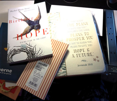 4  C.hristian  GIFTS: Journal + Zipper, 335 Pages + AIRBORNE + PLANNER  + HOPE-image