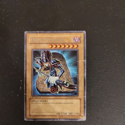 Yugioh Dark Magician LC01-EN005 Ultra Rare Limited Edition NM-image