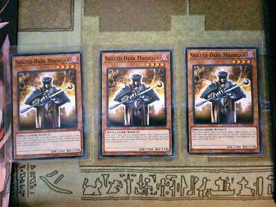 YUGIOH TCG 3X SKILLED DARK MAGICIAN LEDD-ENA06 OR SD6 COMMON 1ST EDITION NM-image