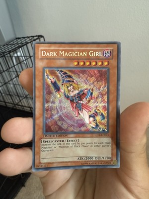 Yu-Gi-Oh! Dark Magician Girl CT2-EN004 2005 Collectors Tin Limited Edition LP-image
