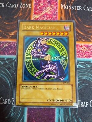 Yu-Gi-Oh! TCG Dark Magician SDY-006 Ultra Rare Unlimited Heavily Played-image