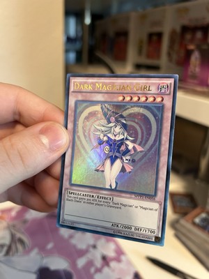 YUGIOH DARK MAGICIAN GIRL ULTRA RARE MVP1 1st NM MISPRINT Pink Faded Ink-image