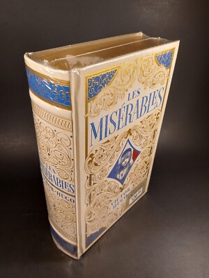 Les Miserables Barnes & Noble Collectible New Sealed-image
