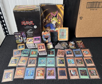 Yu-Gi-Oh Trading Card Game HUGE LOT (350+ Commons | 25+ Holo (Dark Magician)-image