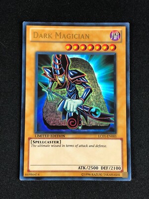 YUGIOH DARK MAGICIAN LC01-EN005 ORIGINAL PRINT!  LIGHT PLAY-image