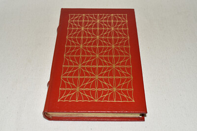 Easton Press DRAGONFLIGHT Anne McCaffrey LEATHER 1978 1ST Science-Fiction FINE!-image