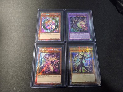 Dark Magician 8th Art (QCSR) , The Dark Magicians & 2 Dark Magician Girls 3&7art-image