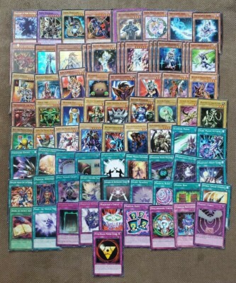 Yugioh Yugi Moto Battle City Dark magician Silent Magician Deck -image