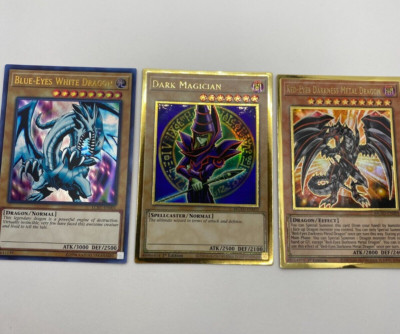 Yugioh Gold Blue Eyes White Dragon + Dark Magician + Red Eyes Darkness D - NM🔥-image
