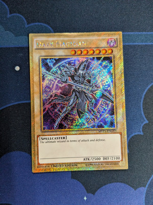 Dark Magician MVP1-ENGV3 Limited Edition Secret Rare Yu-Gi-Oh! Card Yugioh NM-image