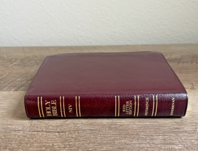NIV Compact Reference Bible 1989 Burgundy Bonded Leather, Bound in Belgium-image