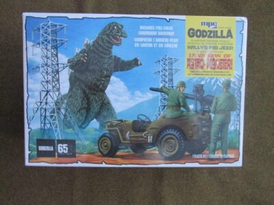 Godzilla Movie 1/25 Army Jeep Model Kit MPC 882M-12  New/Sealed/Backdrop - Neat-image