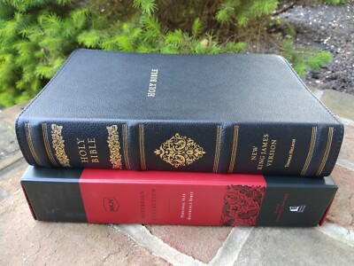 NKJV Personal Size Reference Bible Sovereign Collection-Black Genuine Leather-image