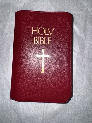 AMERICAN BIBLE Holy Bible Catholic Bible Press 1969 With Leather Case-image