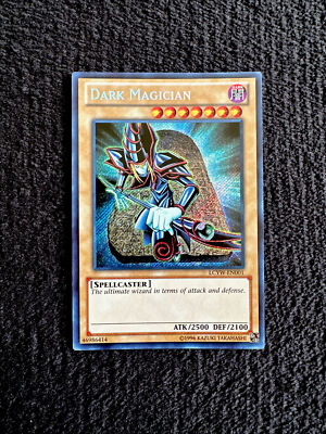 🔥 YuGiOh! DARK MAGICIAN • SECRET RARE • LCYW-EN001 • UNLIMITED • NM 🔥-image