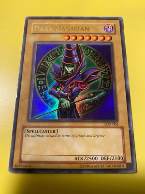 YUGIOH! Dark Magician LOB-005 Ultra Rare Unlimited LP ORIGINAL 2002 PRINT-image