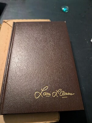 the louis l'amour collection the cherokee trail  hardcover leather bound book-image