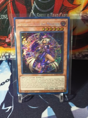 Apprentice Illusion Magician RA04-EN023 (Secret Rare)-image