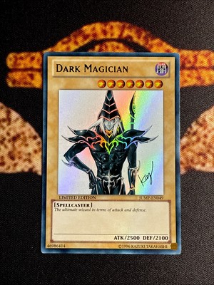 🔥YUGIOH • DARK MAGICIAN • ULTRA RARE • JUMP-EN049 • LIMITED EDITION • NM🔥-image