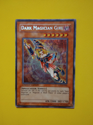 Yugioh: Dark Magician Girl - CT2-EN004 - Secret Rare - Limited Edition - MP-image