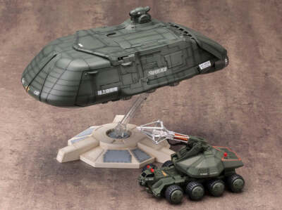 Godzilla Vs. Biollante Super X2 Model Kit Kotobukiya USA Seller-image