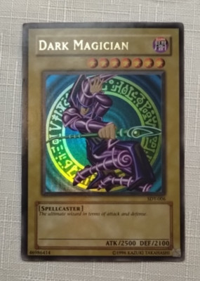 Dark Magician Yu-Gi-Oh Playing Card  Halo Gold Text Never Played Yugicore Play-image