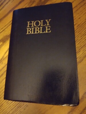 Holy Bible KJV with Helps Red Letter 1962 Zondervan-image