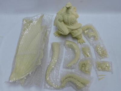 Gk Garage Kit Godzilla Vs King Ghidorah Resin Scale Model Kit Complete-image