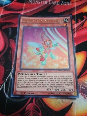 Berry Magician Girl MVP1-EN014 The Dark Side of Dimensions Movie Pack 1st...-image