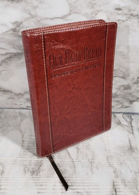 Our Daily Bread Devotional Collection / Leather Bound / 2014-image