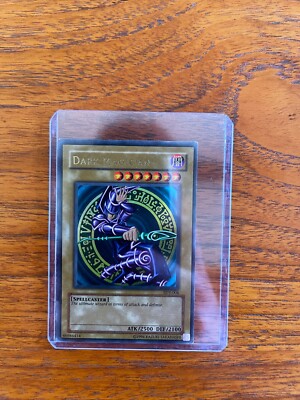 Yu-Gi-Oh! Dark Magician Ultra Rare SDY-006 (1/2)-image
