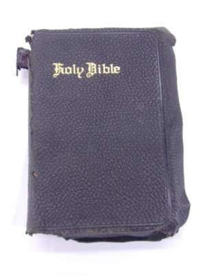 Holy Bible KJV 1939 Red Letter Master Guide Edition Genuine Leather Vintage-image