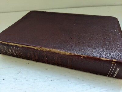 Thompson Chain Reference Bible NIV 1983 Leather Bound - Worn-image