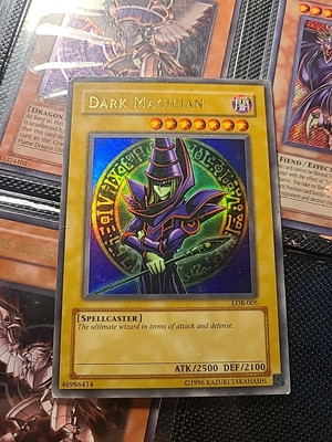 Yu-Gi-Oh - Dark Magician LOB-005-image