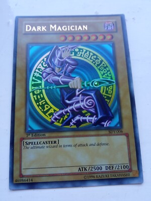 Yu-Gi-Oh! 1st Edition 2002 Dark Magician SDY-006 Asian English -image