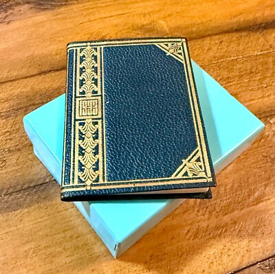 1933 TIFFANY & CO. Full Green Leather Bound Mini Travel Calendar w/ GOLD GILT-image